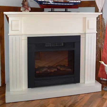 Ferienunterkuenfte Buggenthin ツィノヴィッツ